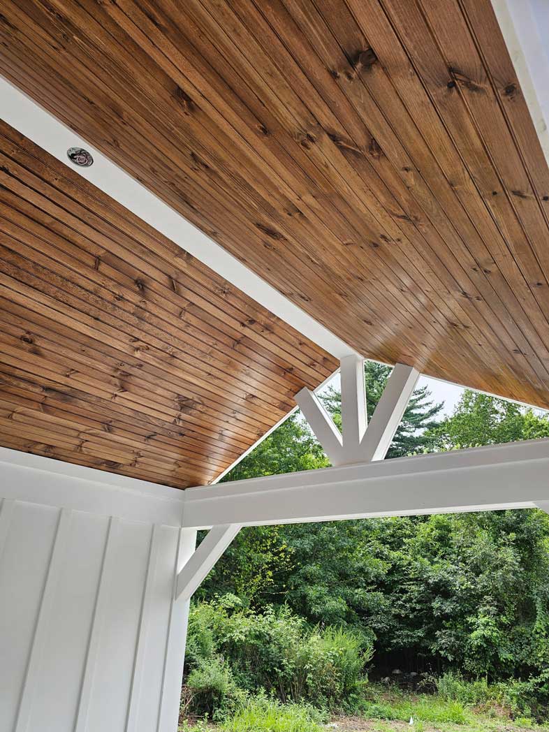 White house pavilion under construction